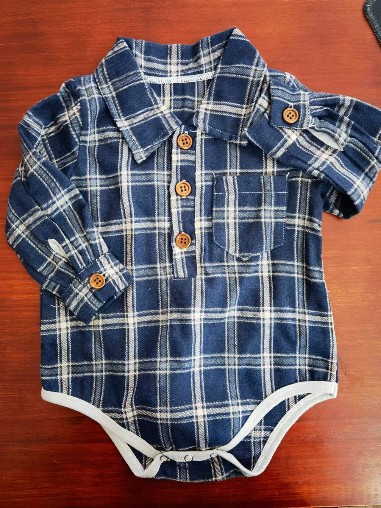 Baby Plaid Button-Up Long Sleeve Romper – Fall Flannel Style